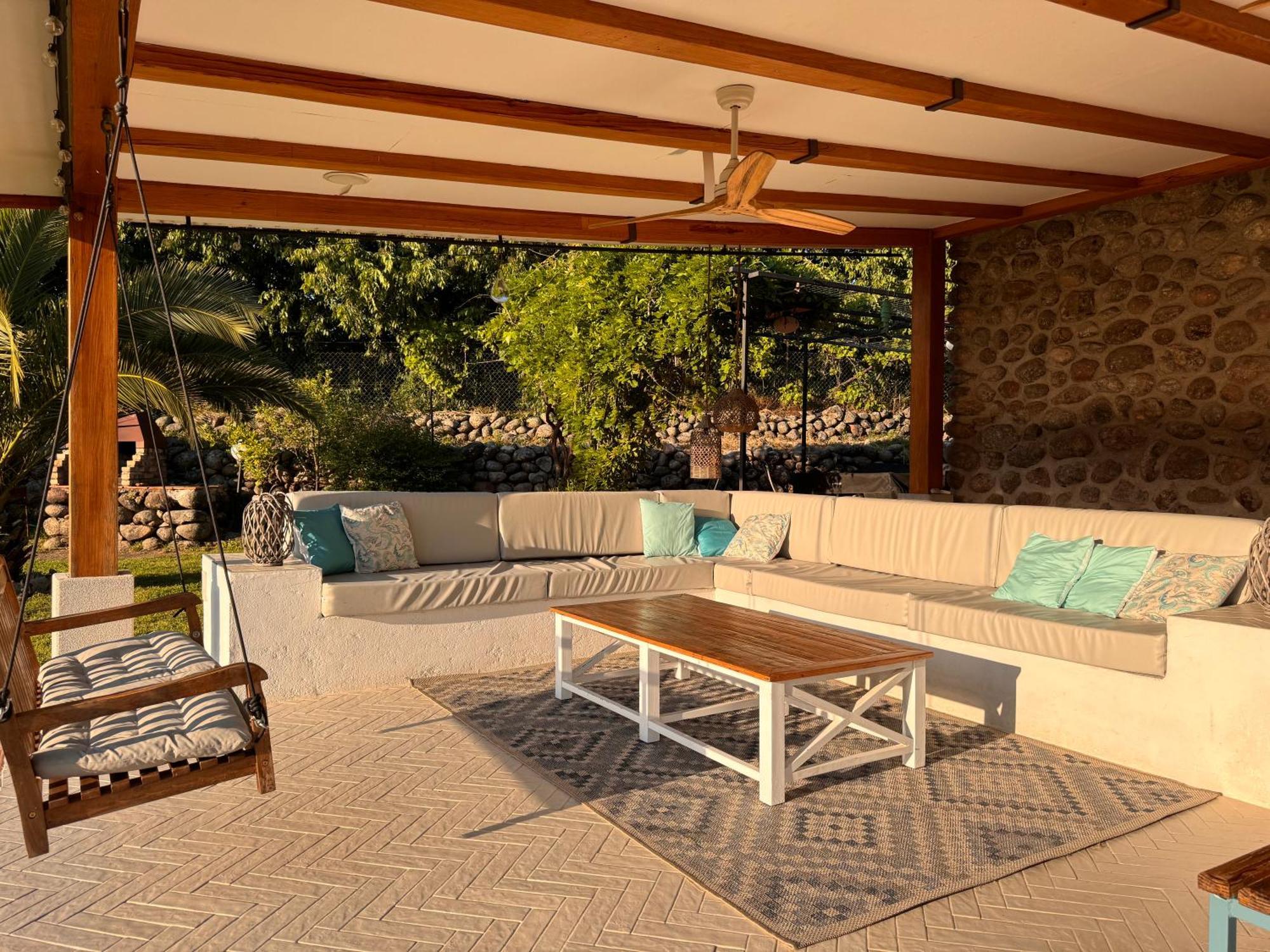 Finca Aprisco De Candeleda Exterior photo